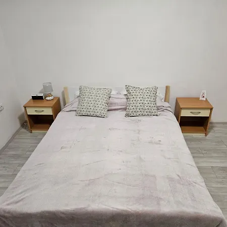 Kucica U Cvecu Apartment *